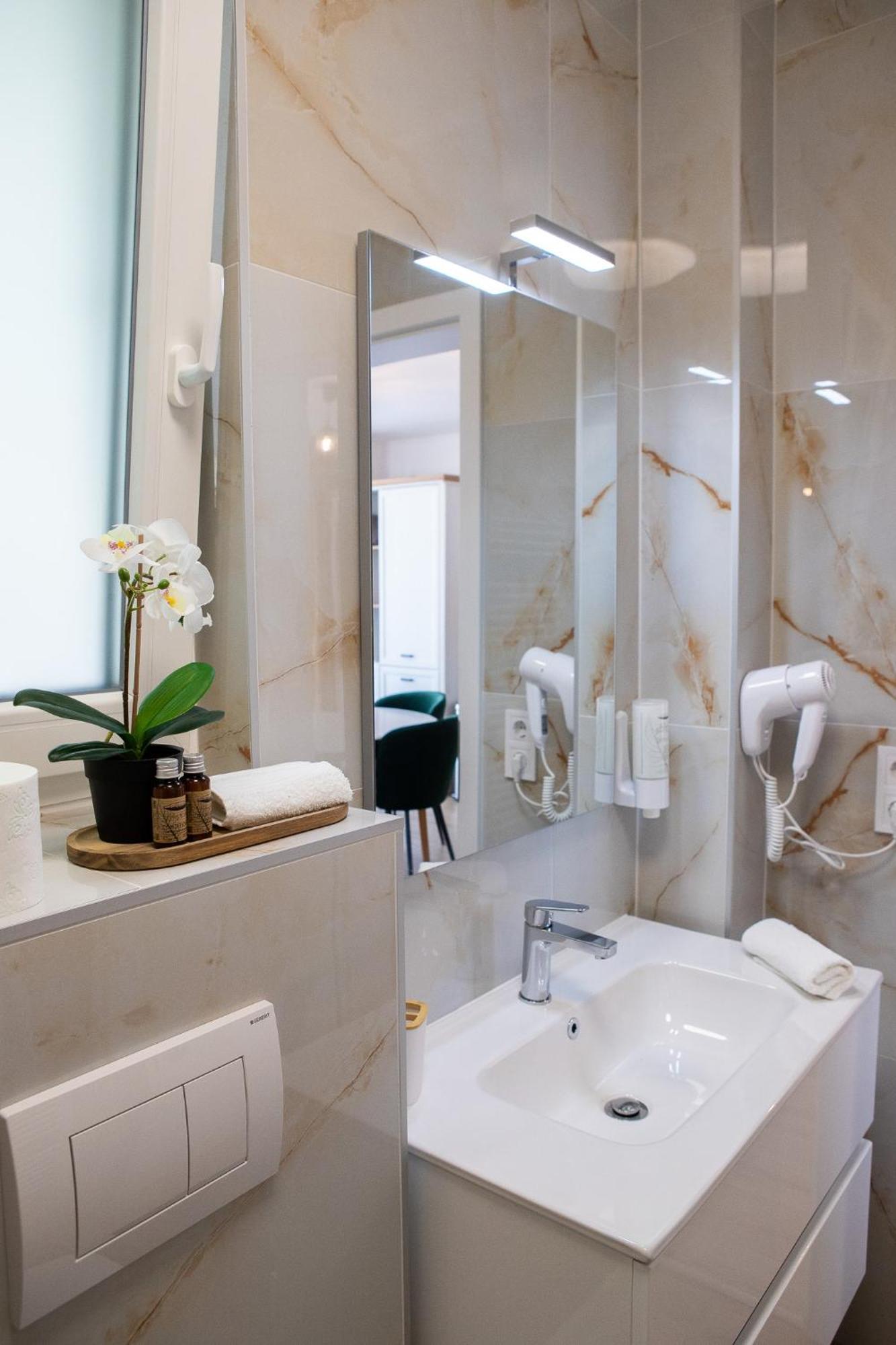 Major Apartmanhaz Tihany