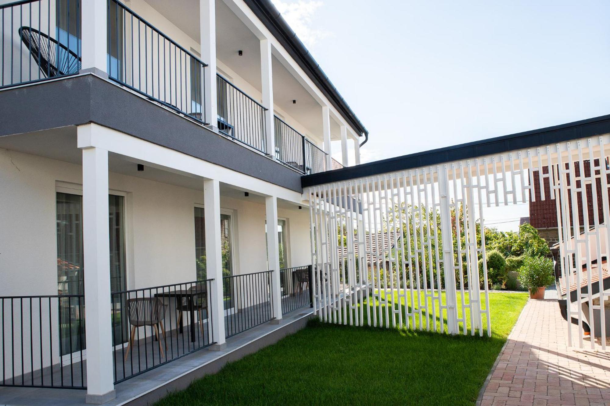 Major Apartmanhaz Apartment
