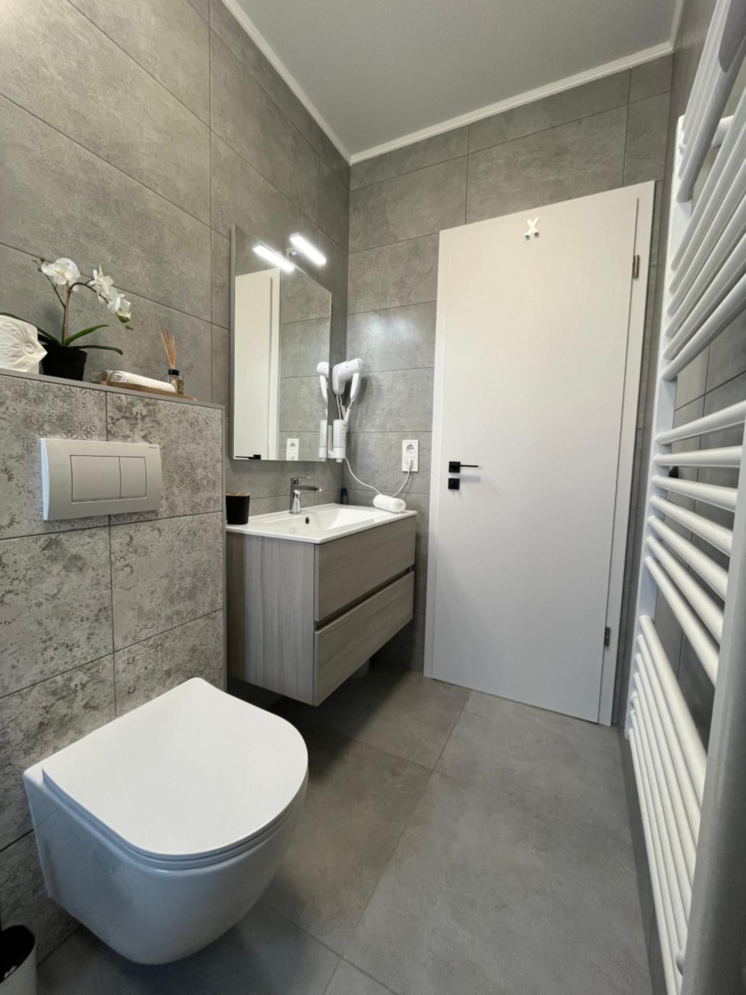 Major Apartmanhaz